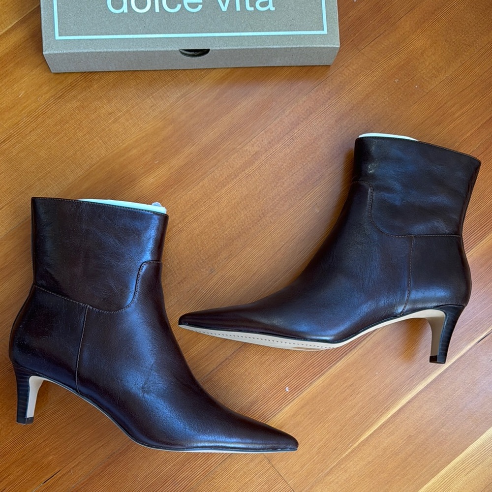 Brand new sold out Dolce Vita mahogany pointed toe kitten heel ankle boots